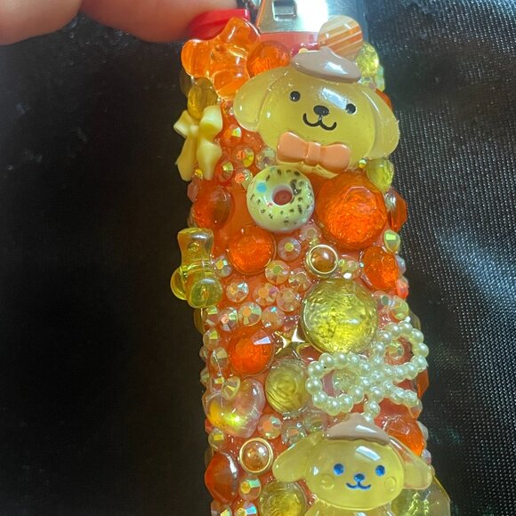 Sanrio Pompompurin Bedazzled Lighter - Picture 1 of 5